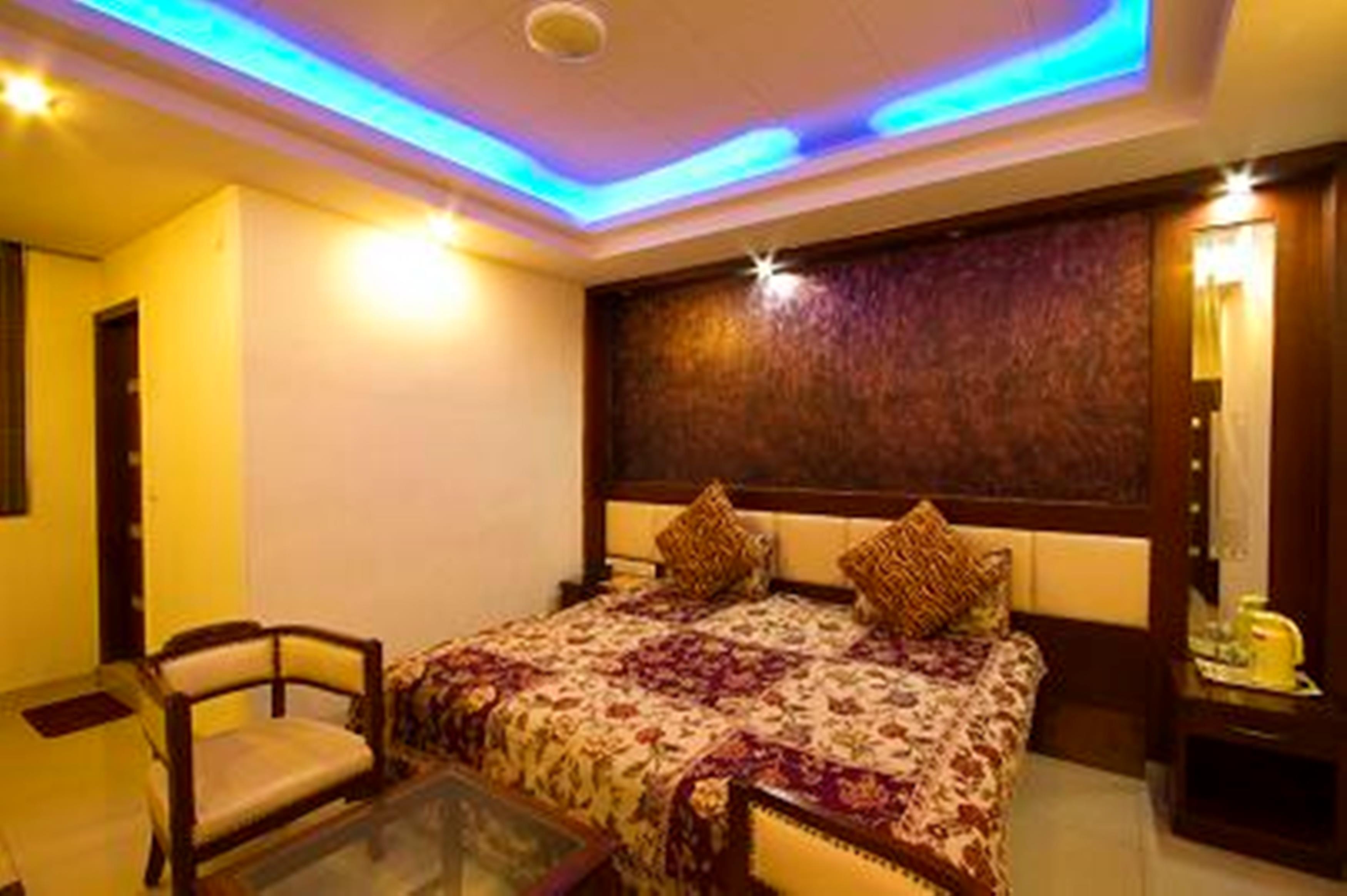Oyo 3472 Hotel Rama Inn Ню Делхи Екстериор снимка