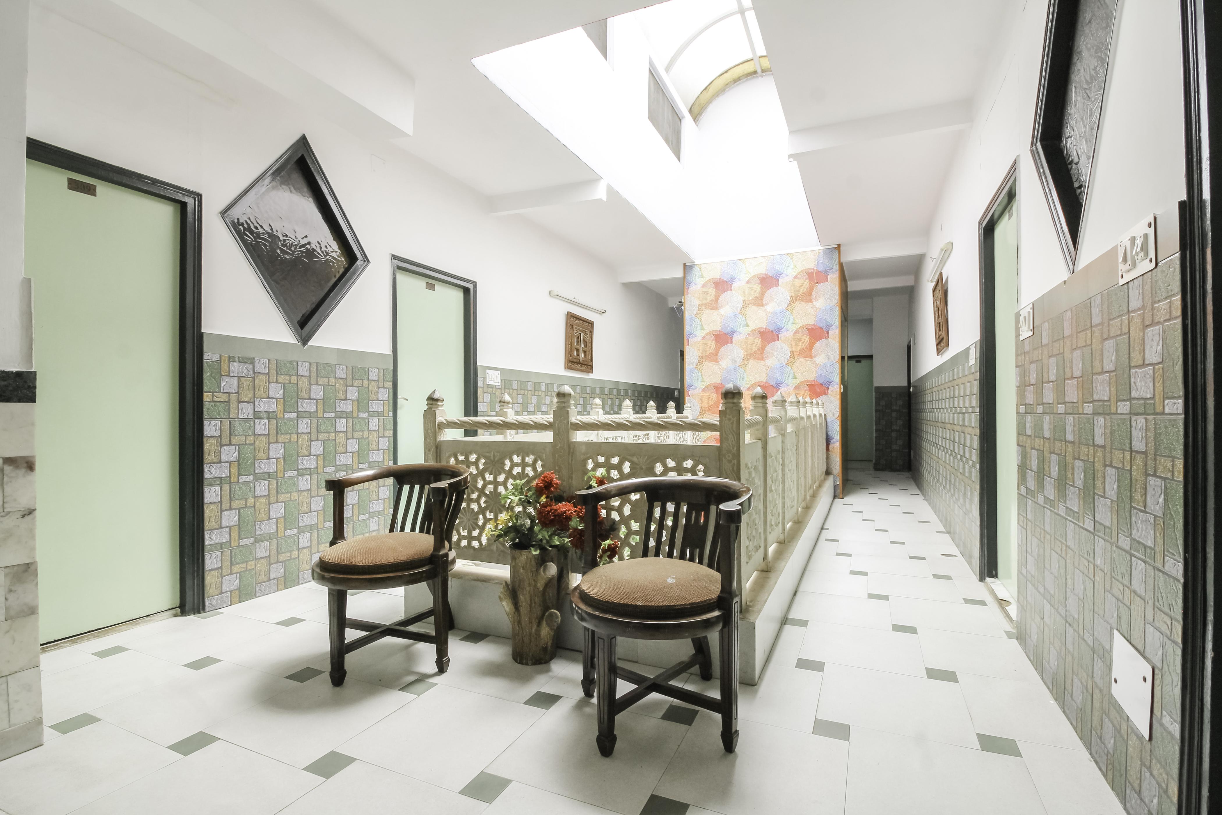 Oyo 3472 Hotel Rama Inn Ню Делхи Екстериор снимка