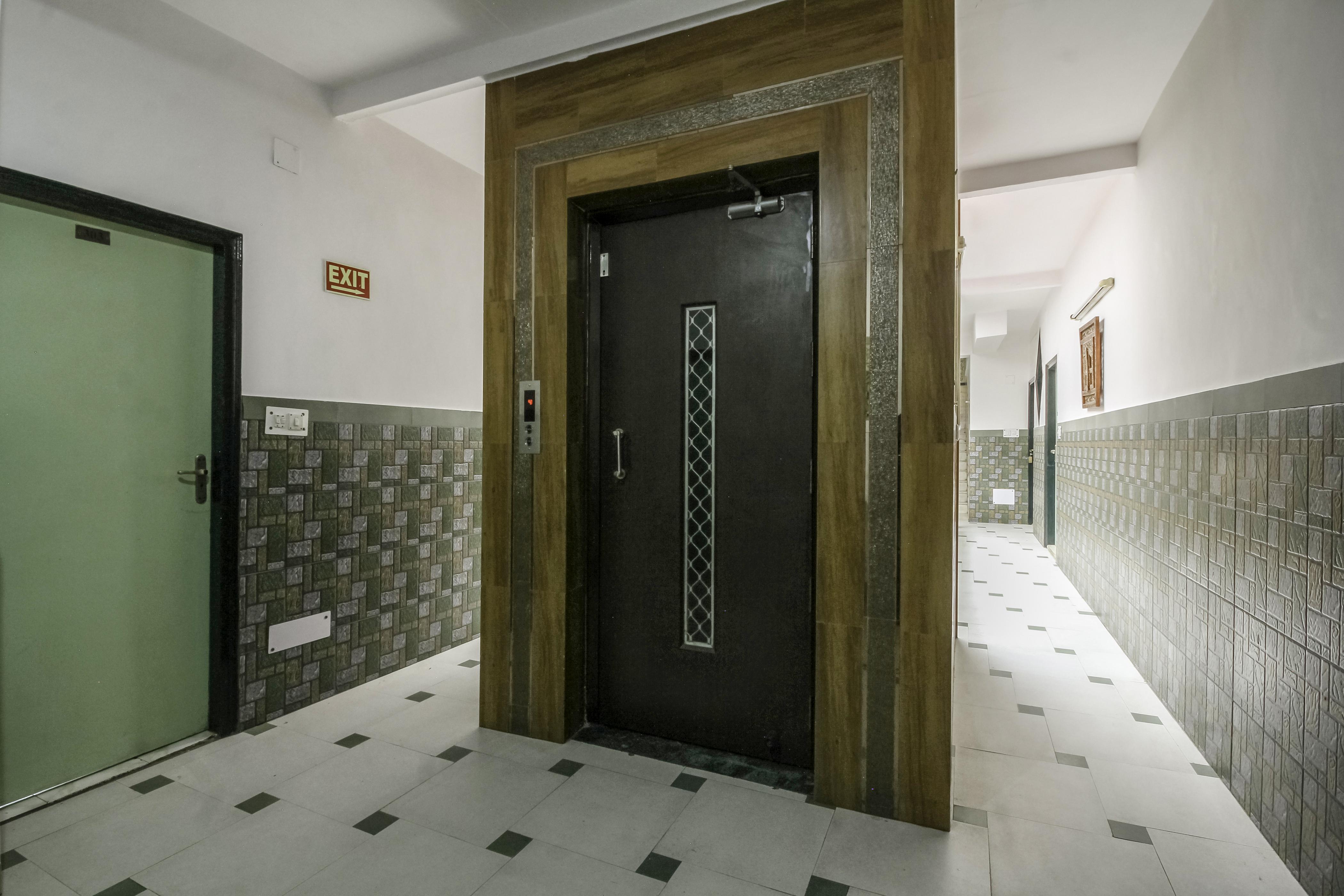 Oyo 3472 Hotel Rama Inn Ню Делхи Екстериор снимка