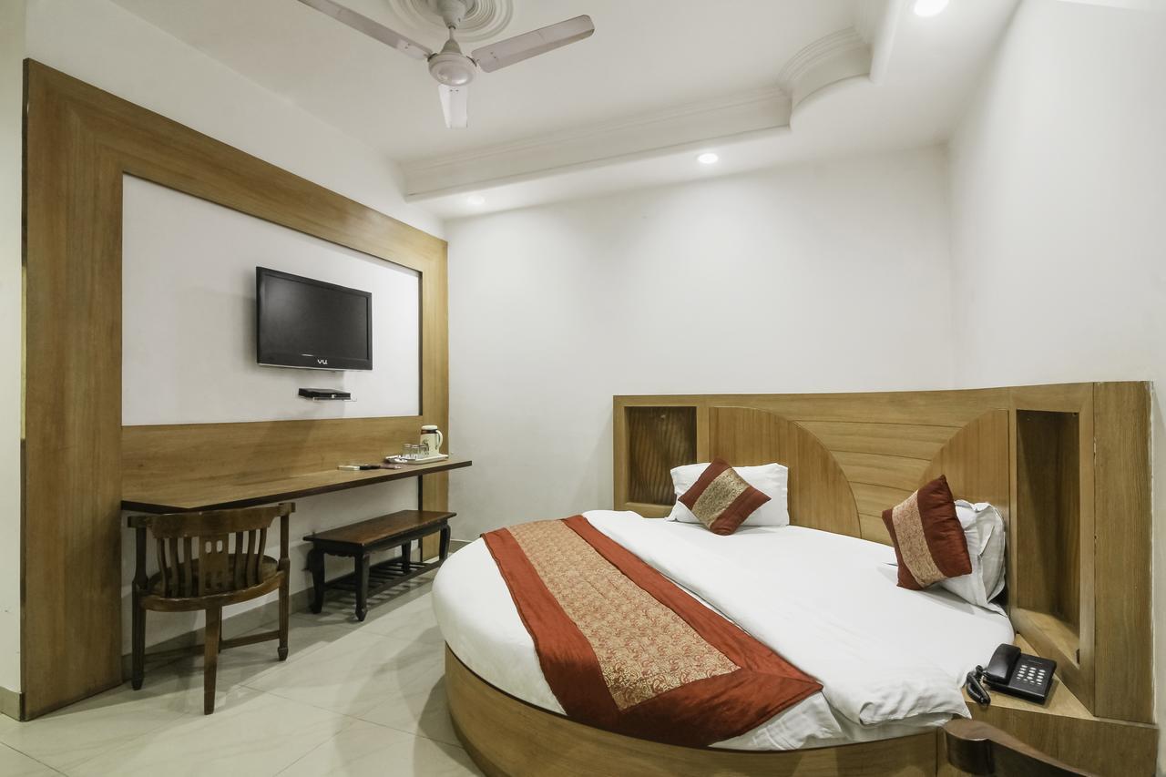 Oyo 3472 Hotel Rama Inn Ню Делхи Екстериор снимка